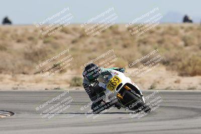 media/Oct-04-2025-CVMA (Sat) [[408bcdd6e4]]/Race 10-Amateur Supersport Middleweight/